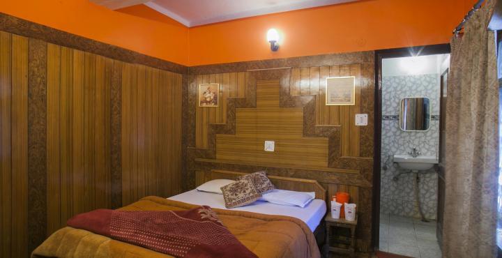 נייניטל Hotel Ankur Plaza מראה חיצוני תמונה